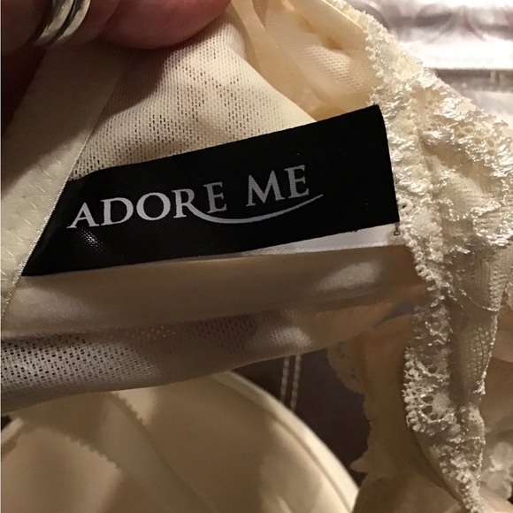 Adore Me Front Closure Bra - Picture 4 of 5